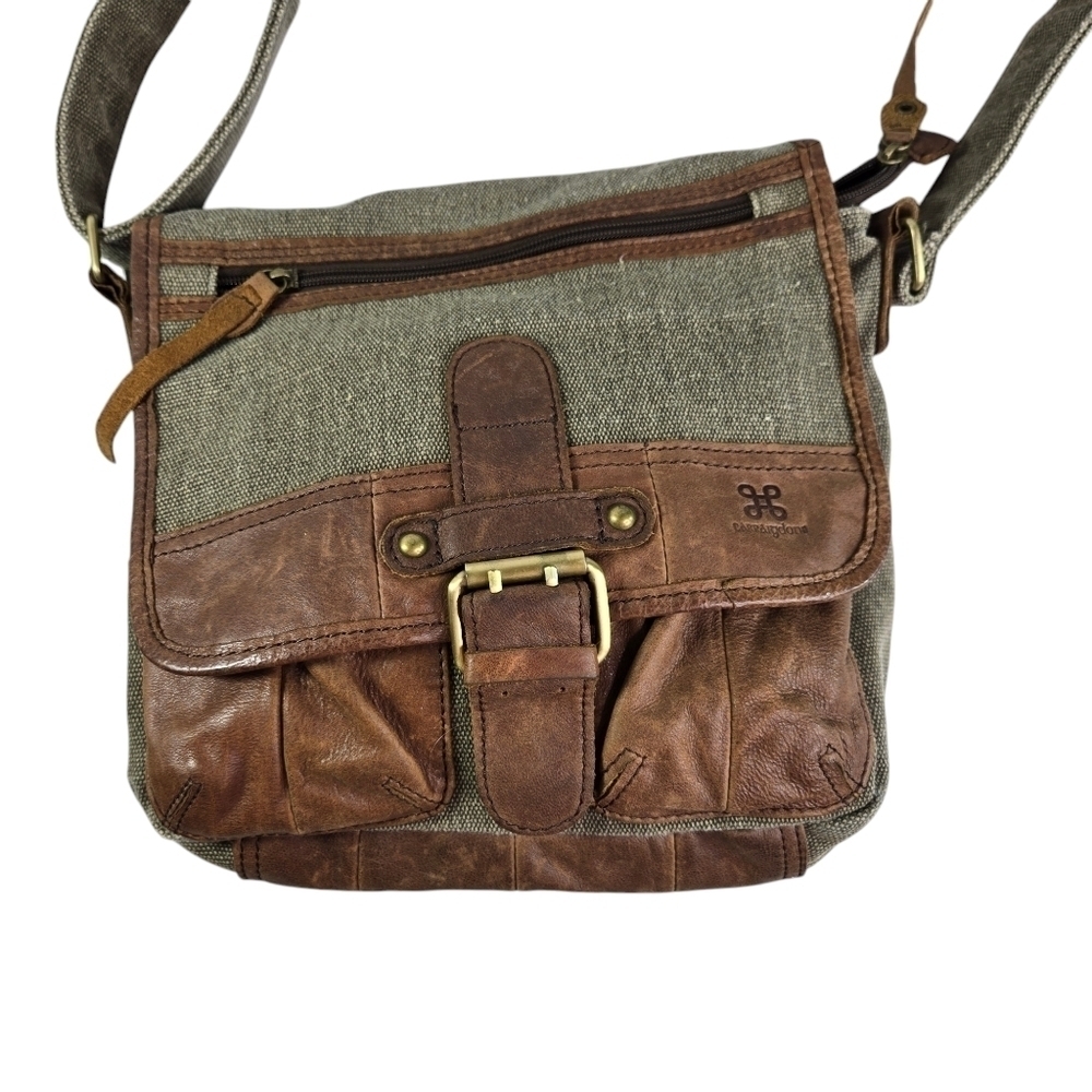 Carraig Donn Ireland canvas leather messenger field crossbody bag